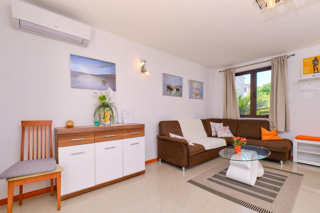 Apartman Mirjana 1 Mali Lošinj Exterior foto